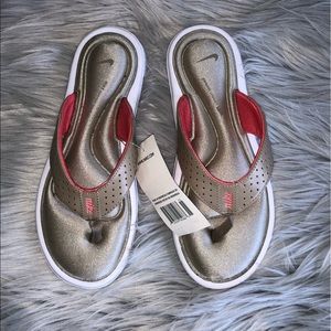 Nike Comfort thong flip flops
